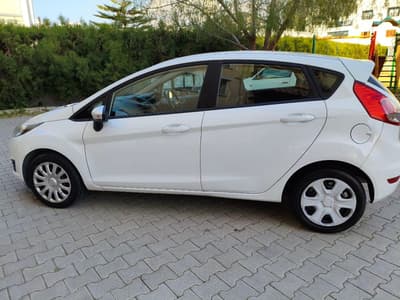 Ford Fiesta — 5