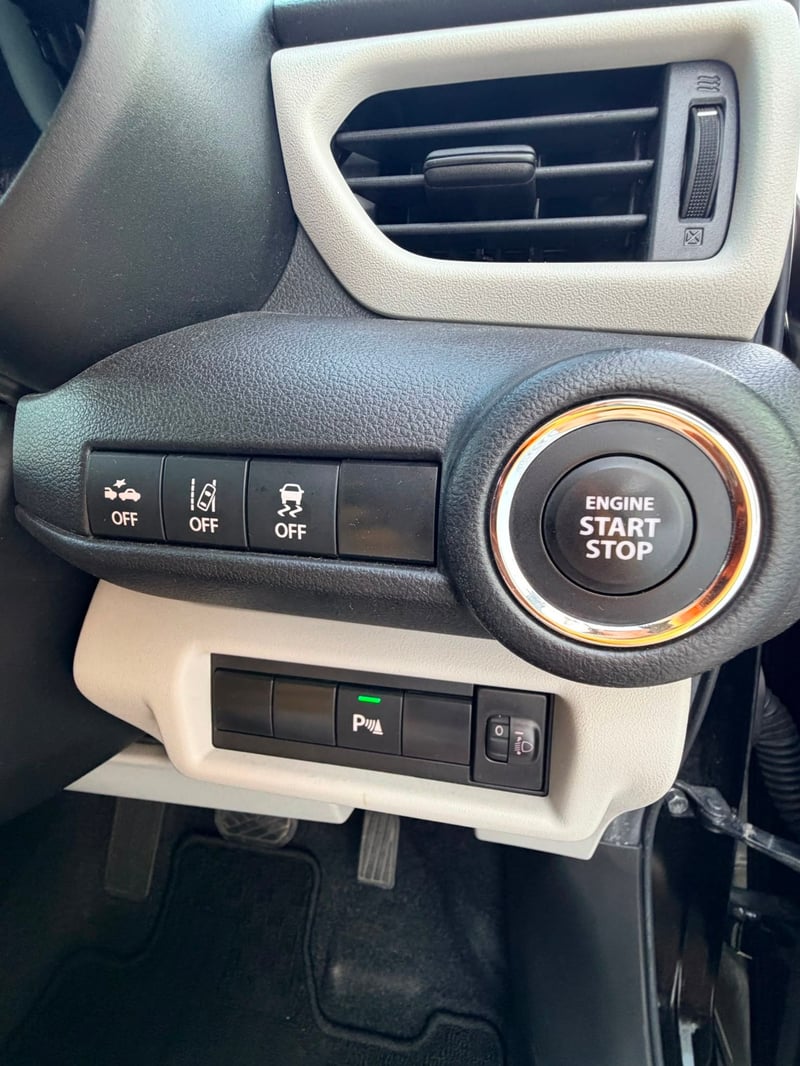 Suzuki Swift — 6