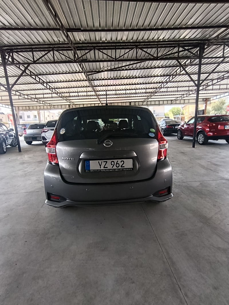 Nissan Note — 4