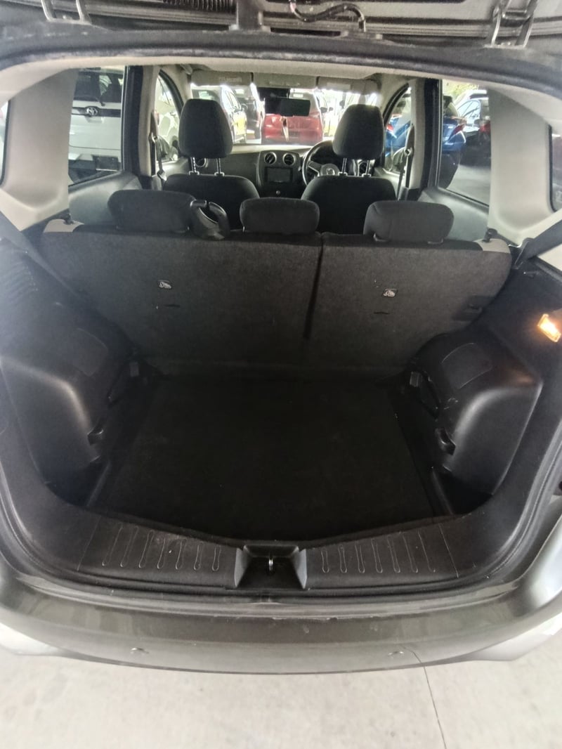 Nissan Note — 8
