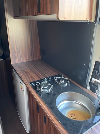 Mercedes-Benz Sprinter — 4