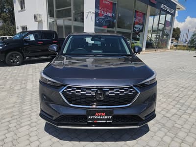 Honda Vezel — 8