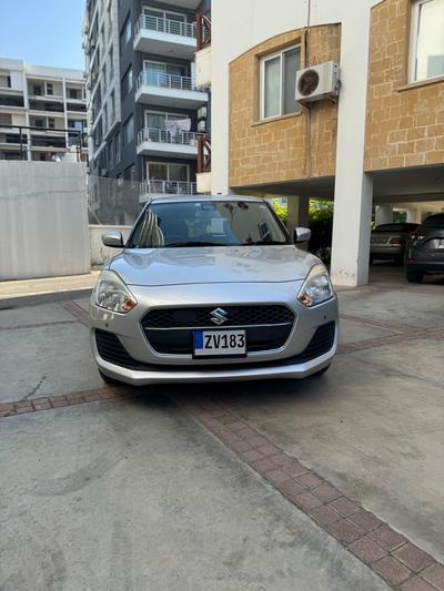 Suzuki Swift — 1