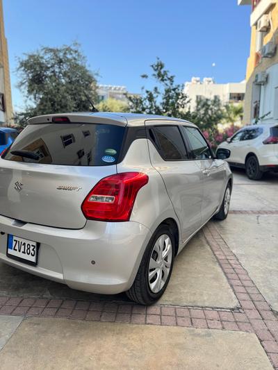 Suzuki Swift — 6