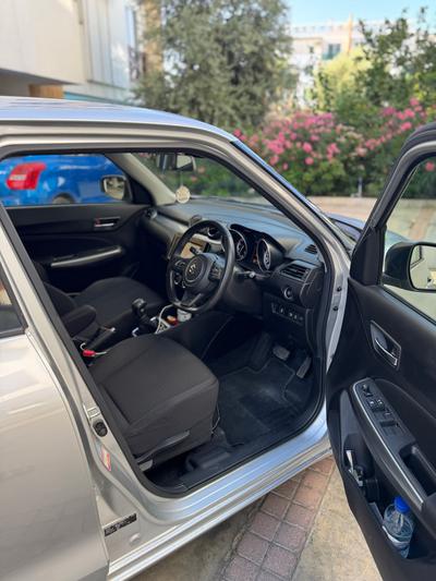 Suzuki Swift — 7