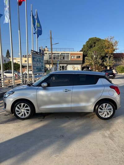 Suzuki Swift — 3