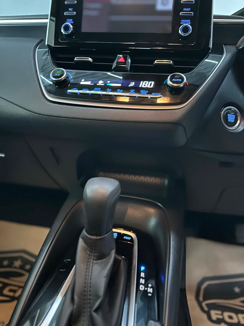 Toyota Corolla Touring — 8