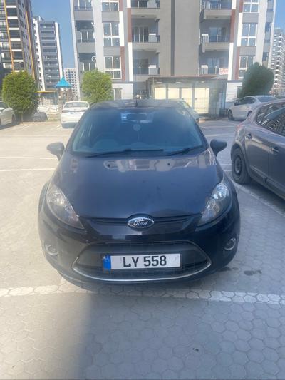 Ford Fiesta — 1