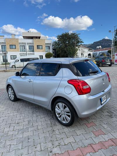 Suzuki Swift — 3