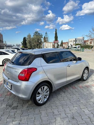 Suzuki Swift — 4