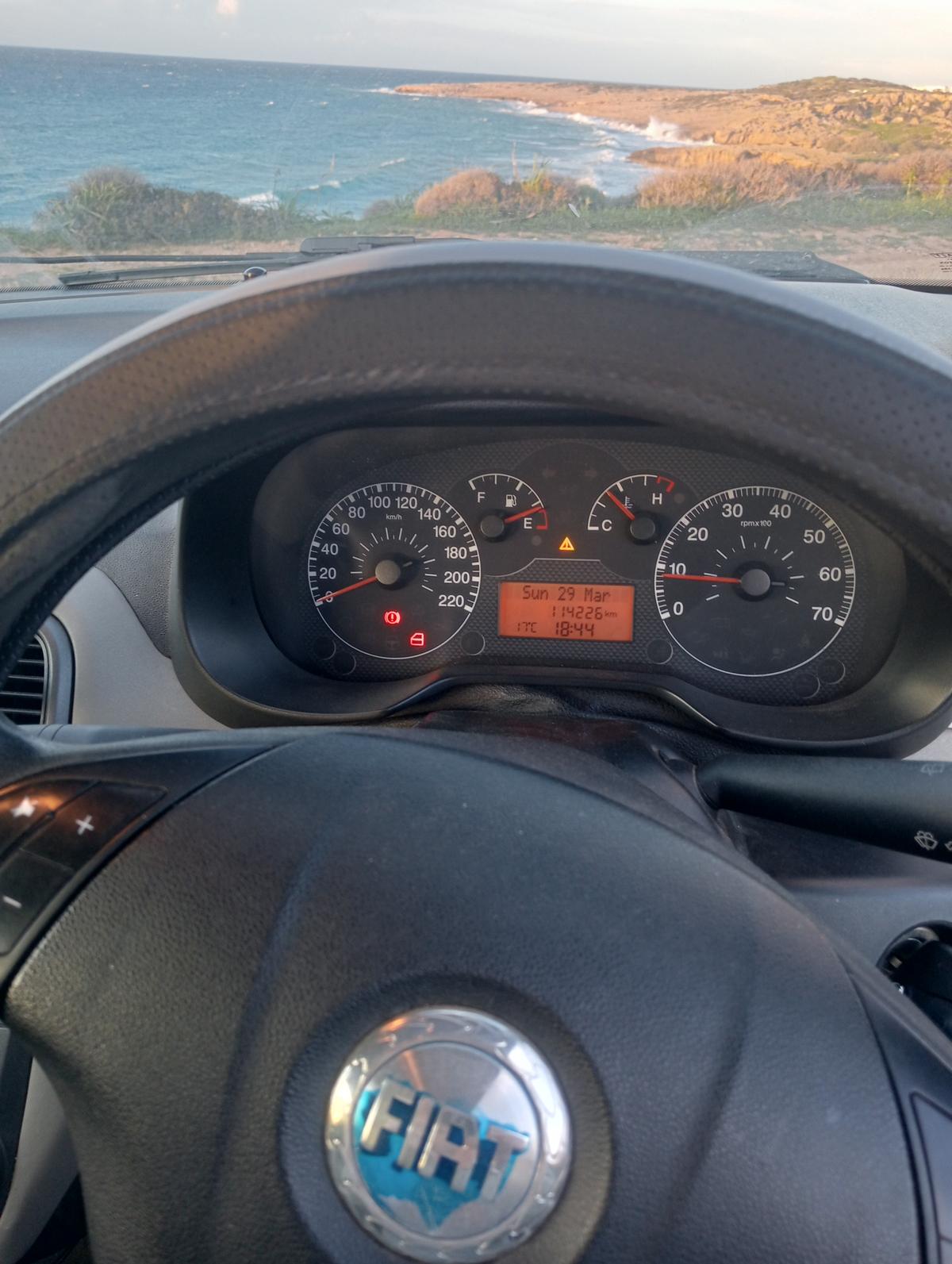2009 Fiat Punto 3