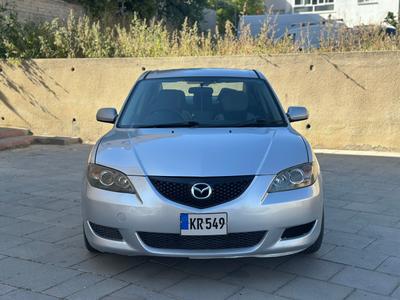 Mazda Axela — 2