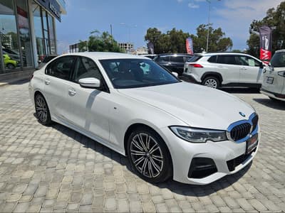 2022 BMW 320d