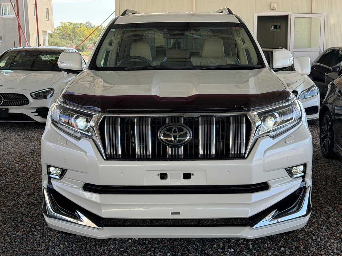 2023 Toyota Land Cruiser Prado 3