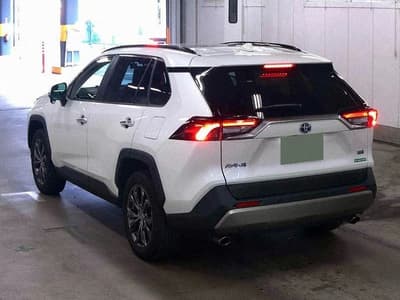 Toyota Rav4 — 6