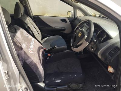 Honda Fit — 4