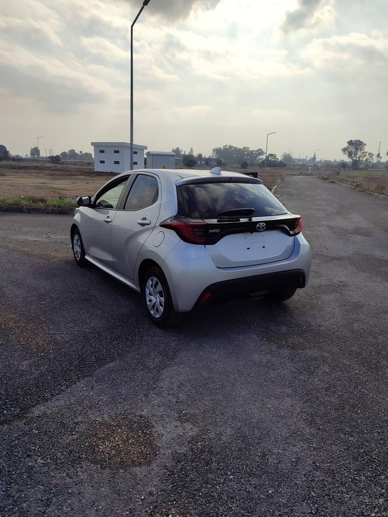 Toyota Yaris — 1/4