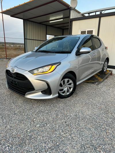 Toyota Yaris — 3