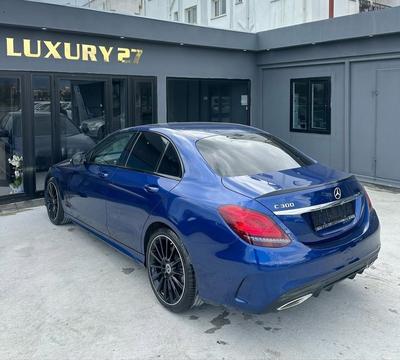 Mercedes-Benz C 300 — 6