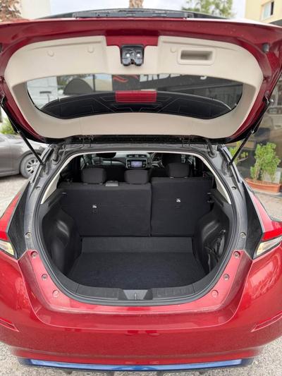 Nissan Leaf — 7