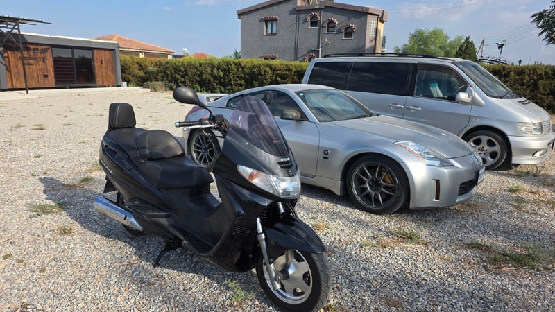 Suzuki Burgman 400 — 4