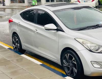 Hyundai Elentra — 6