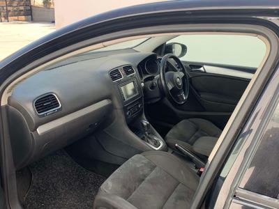 Volkswagen Golf — 4