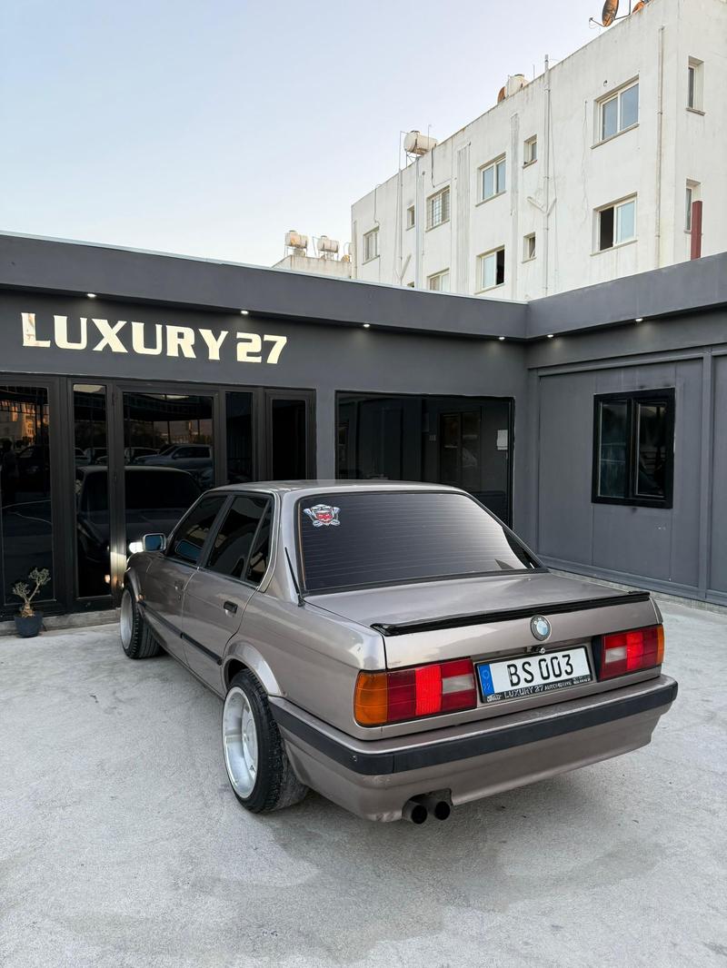 BMW 325Ci — 1/8
