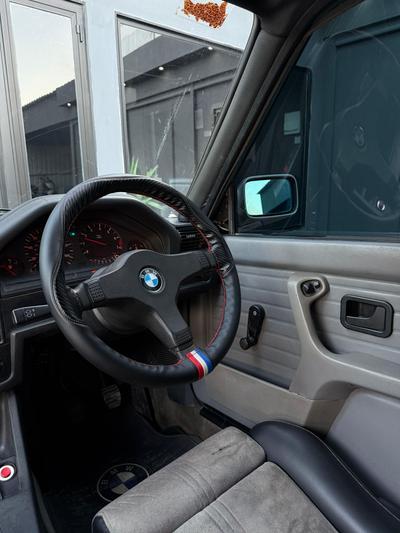 BMW 325Ci — 7