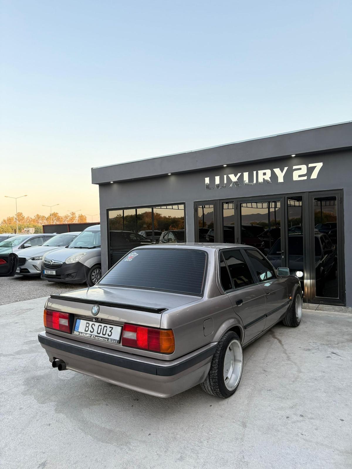 1988 BMW 325Ci 8