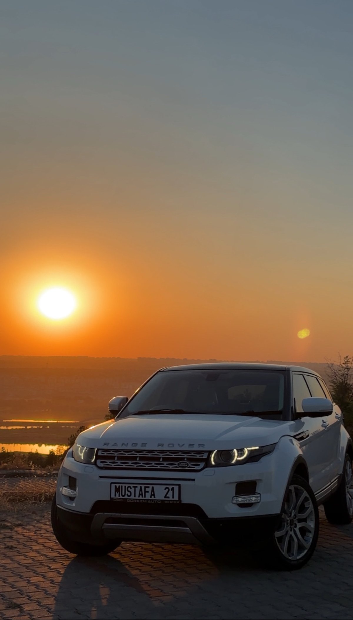 2011 Land Rover Range Rover Evoque 4