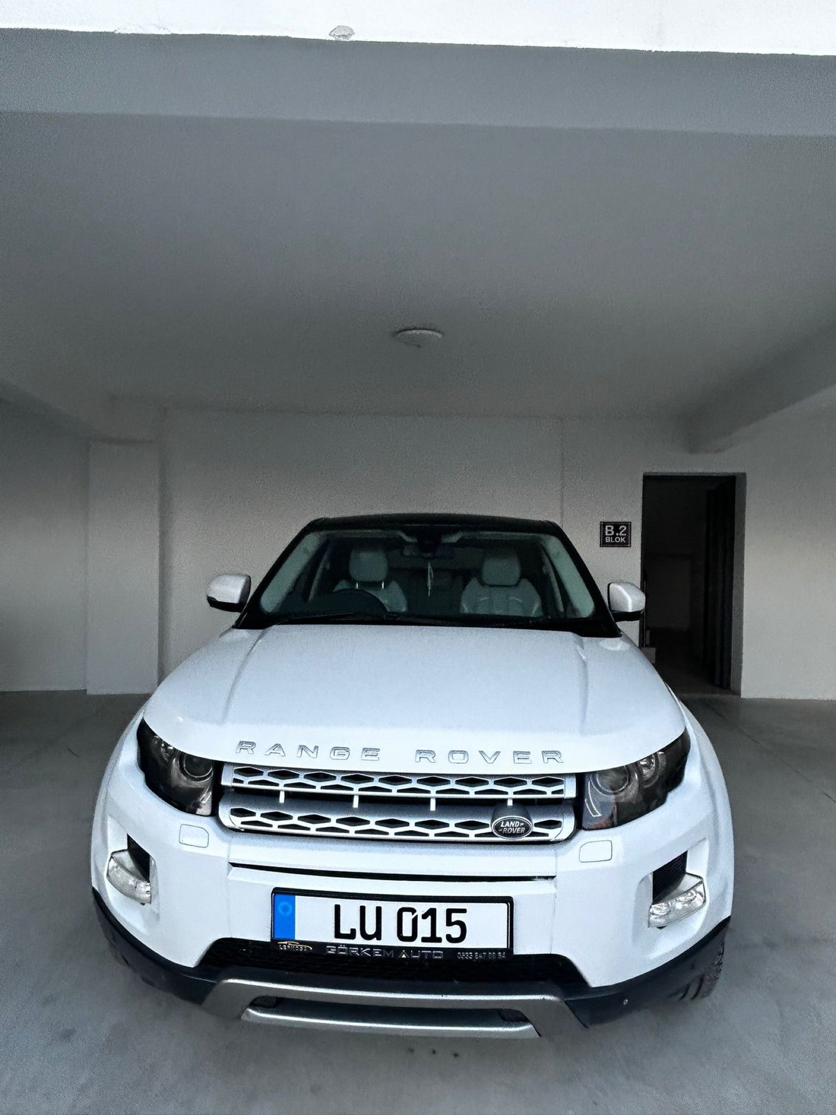 2011 Land Rover Range Rover Evoque 2