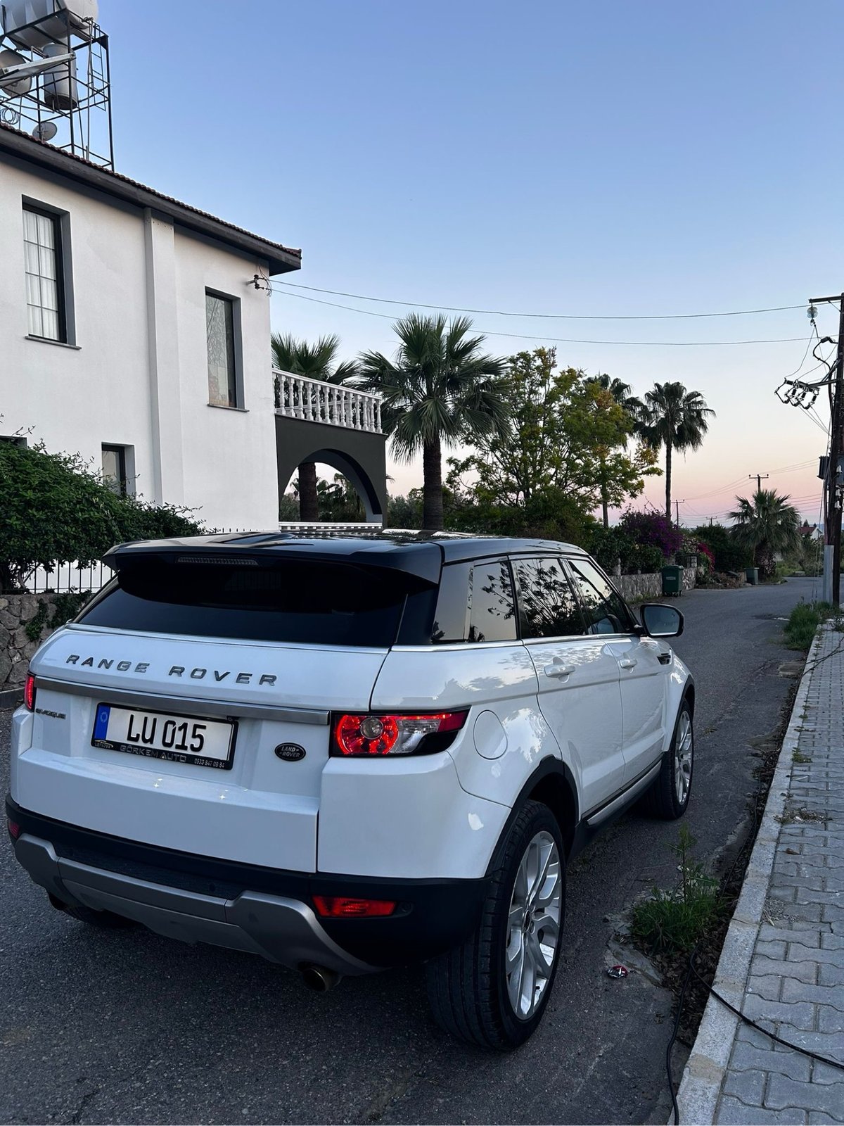 2011 Land Rover Range Rover Evoque 5