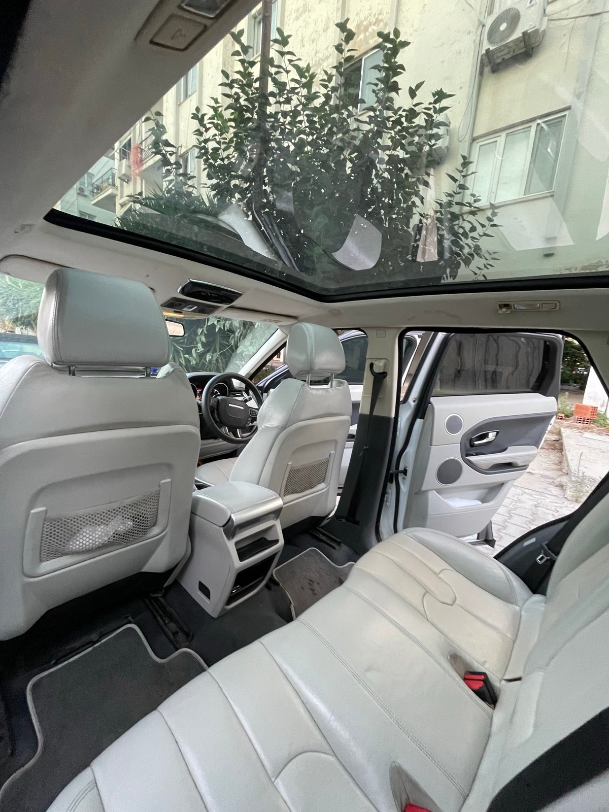 2011 Land Rover Range Rover Evoque 8