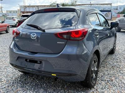 Mazda Demio — 3