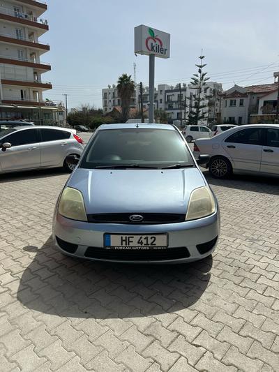 Ford Fiesta — 5