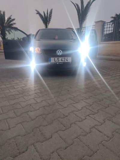 Volkswagen Golf — 5