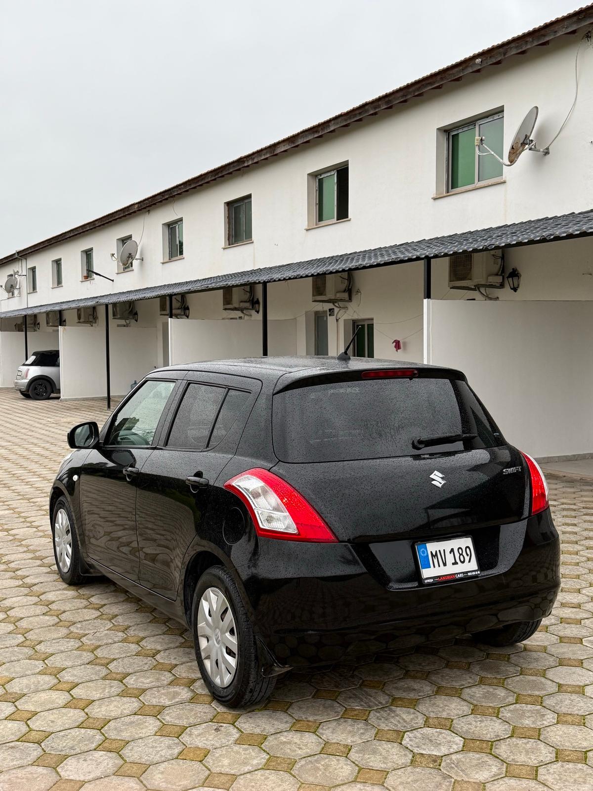 2011 Suzuki Swift 3