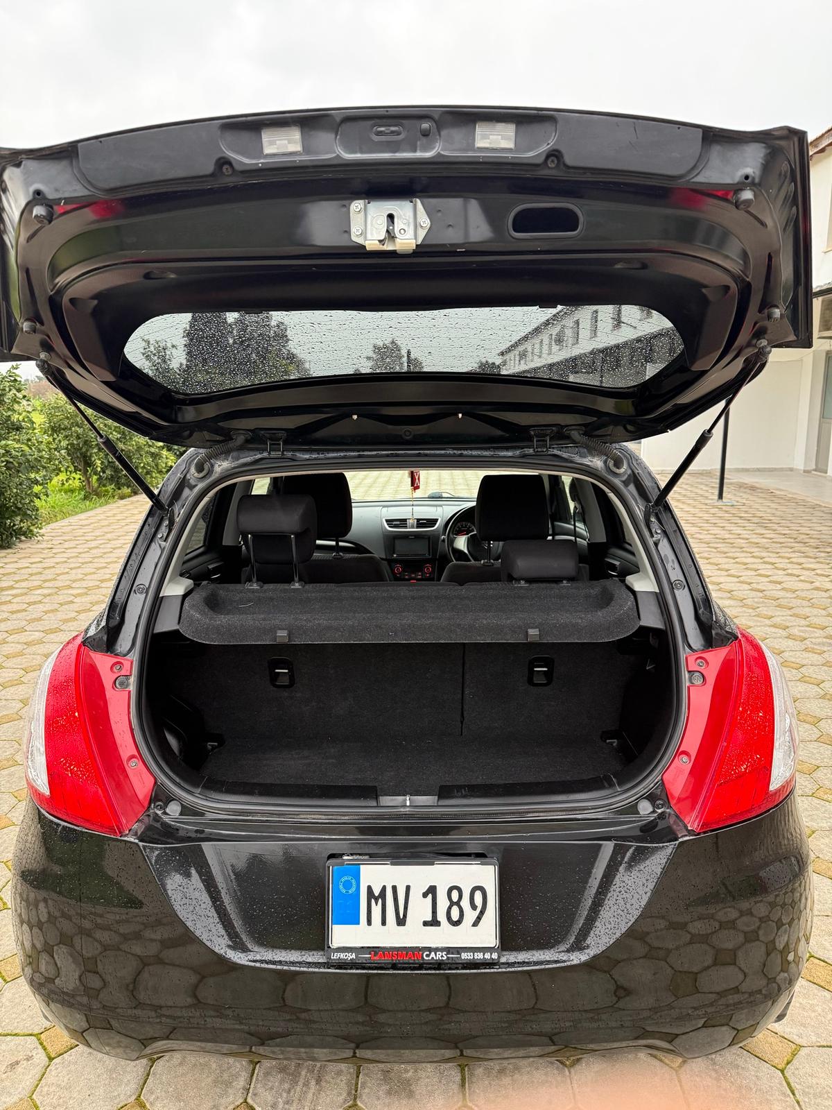 2011 Suzuki Swift 6