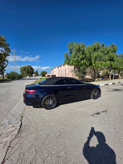 Mercedes-Benz E 220d — 4