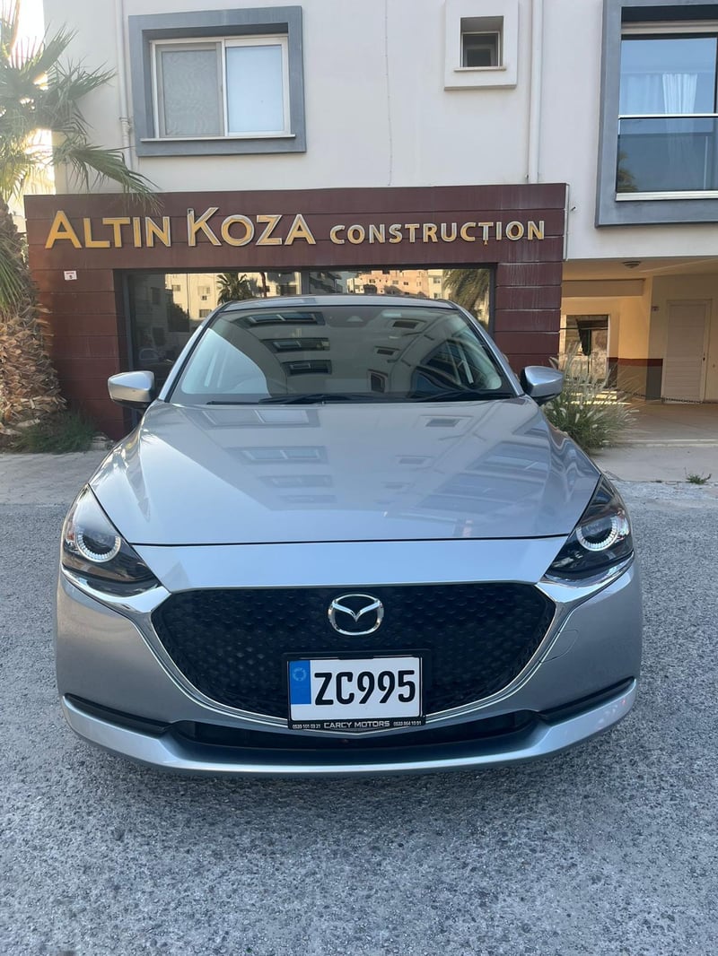 Mazda 2 — 1