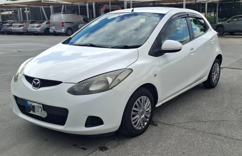 Mazda 2 — 4