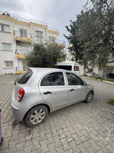Nissan March — 3