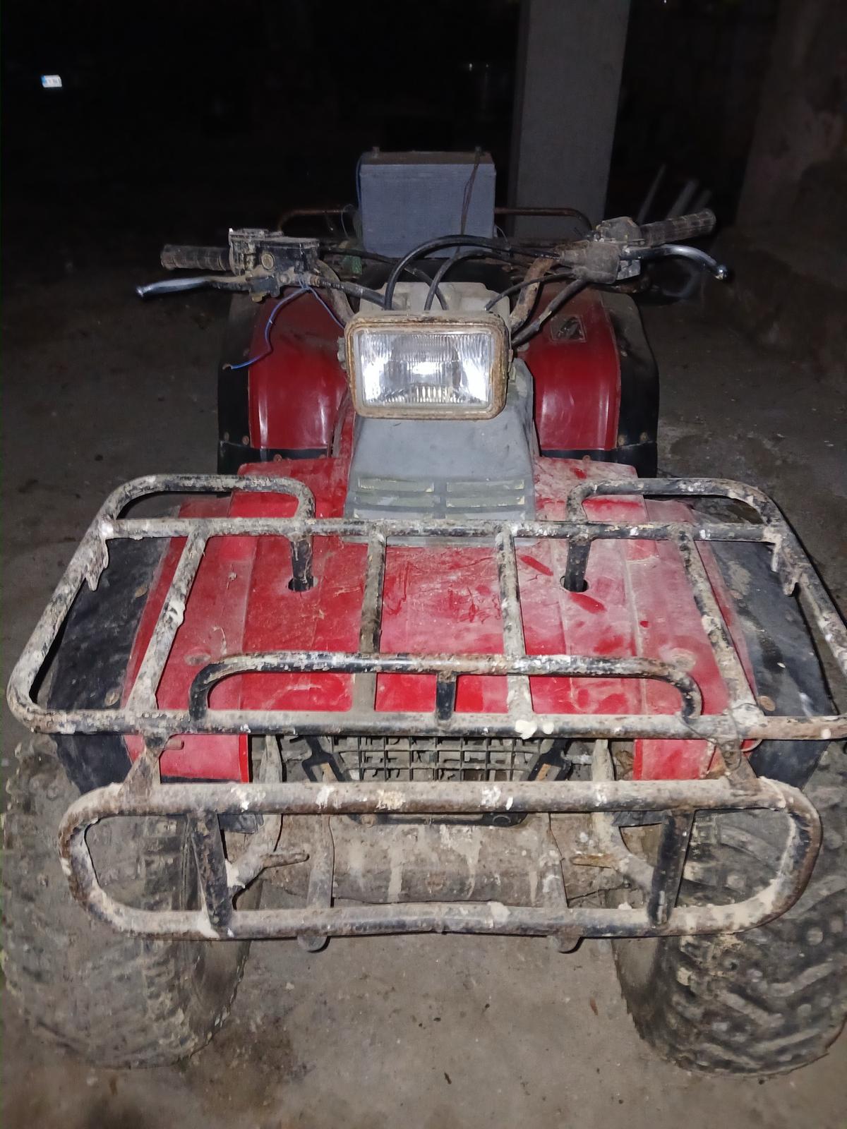 2000 ATV Honda TRX 450 2