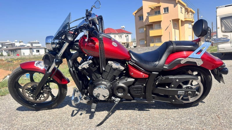 Yamaha XVS 1300 Custom — 1