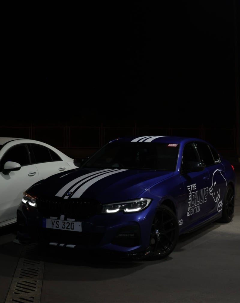 BMW 320i — 4