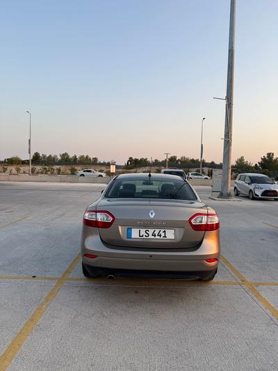 Renault Fluence — 3