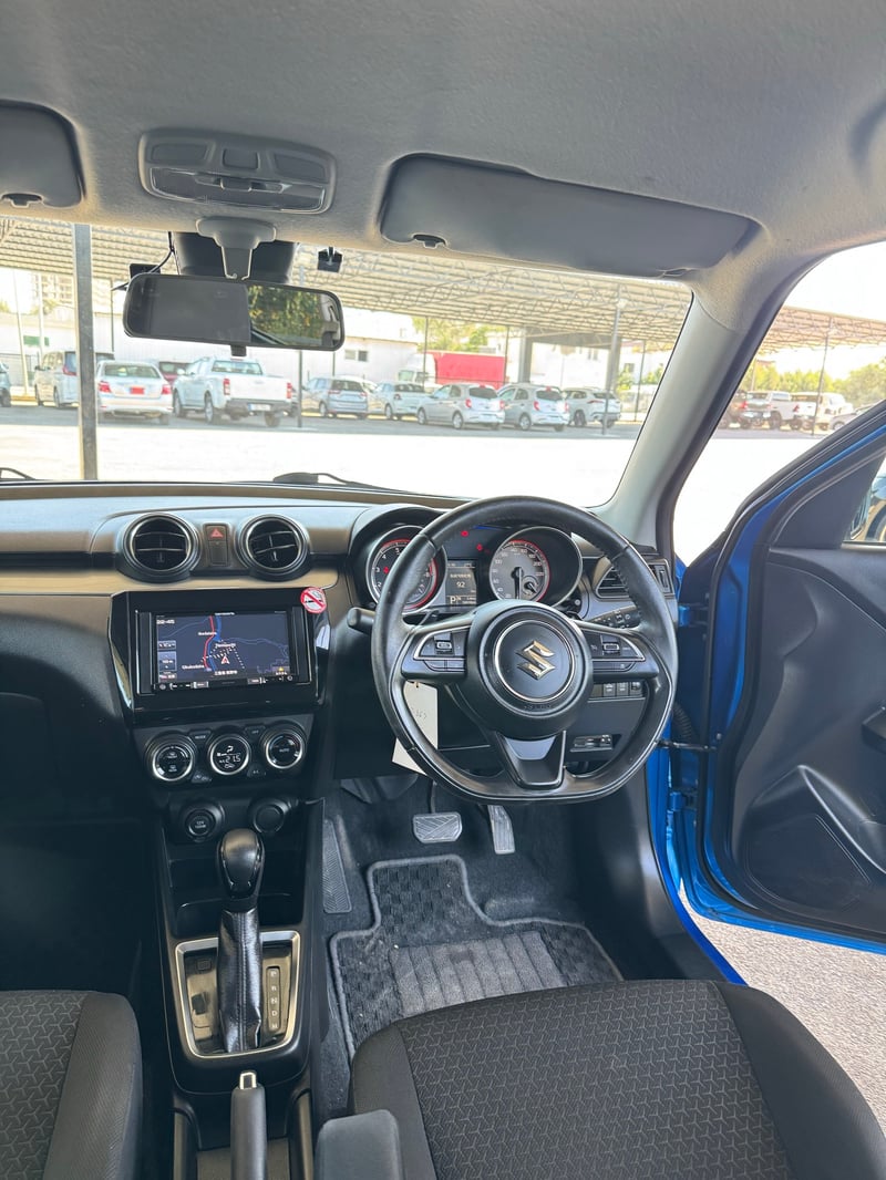 Suzuki Swift — 7