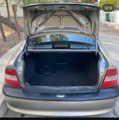Opel Vectra — 4