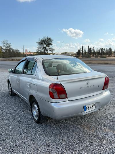 Toyota Platz — 5